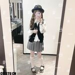 超极品合法卡哇伊小萝莉〖小奥喵〗与大鸡巴爸爸各种啪啪水晶棒自慰一线天白虎嫩穴插出白浆