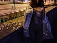 推特極品長腿大奶NTR綠帽淫妻控【阿崩】最新會員福利流出，各種公共場合露出約炮單男4P