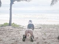 推特福利女神苗条反差教师小母狗【小熊驾驶员】性爱自慰会员福利