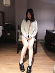 Jiang Zhaoying, a shipping manager of Jiangsu Provincial Port Group, a pure-looking bitch, was taken to the hotel by the boss for evaluation. Unspoken rules also required her to hold up her ID card and be fucked by the boss.