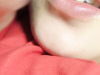 海角姐弟乱伦【丰乳肥臀的姐姐】在姐夫的婚房，看着姐姐姐夫的结婚照，抱着姐姐的屁股猛冲刺差点被她婆婆发现