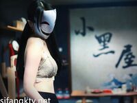 超强视觉盛宴！推特顶级大佬【小黑屋】订阅新年福利特辑，花式调教御姐萝莉女奴们，玩女最高境界