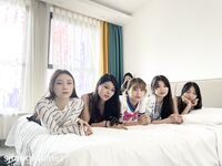 最新核弹【流欲XX工坊】模特群约拍6位极品身材年轻女模大胆私拍，有说有笑躺一排随便摸丝足美腿全裸终极美鲍4K视觉盛宴