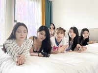 最新核弹【流欲XX工坊】模特群约拍6位极品身材年轻女模大胆私拍，有说有笑躺一排随便摸丝足美腿全裸终极美鲍4K视觉盛宴