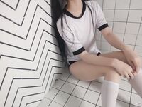 清纯萝莉学妹【wink是可爱的wink】清纯死库水少女私拍，女高学妹不好好学习水嫩一线天白虎嫩B露出给爸爸们看，想被爸爸操