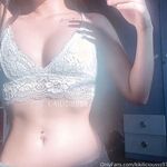 kikiliciousss97_onlyfans_最新流出合集_泰国桩机情侣_蜂腰细腿模特身材