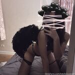 kikiliciousss97_onlyfans_最新流出合集_泰国桩机情侣_蜂腰细腿模特身材