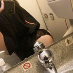 kikiliciousss97_onlyfans_最新流出合集_泰国桩机情侣_蜂腰细腿模特身材