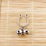 Isteri kontras atas! Seekor jalang berkulit cerah yang tampan di Panyu, Guangzhou [Mingo suka menunjuk-nunjuk] gambar dan faedah peribadi, didedahkan di hadapan orang ramai di luar rumah, memberikan seks oral di dalam tandas lelaki, membuatkan jantung ber