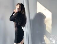 KTV에서 언니 근친상간 강간 사건 후속작이 다시 업데이트됩니다! 아름다운 다리와 생기발랄한 엉덩이를 가진 창녀 자매, 그녀의 꽉 끼는 청바지가 바닥을 쓸고 있는 것은 그녀의 남동생에게 너무 유혹적이어서 그는 바지를 벗고 그녀와 너무 많이 박아서 다시 물을 뿜습니다.