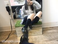 얼굴을 보여주는 것이 방법입니다! 큰 가슴과 최고 수준의 몸매를 지닌 유학생 [샤오 후이]의 개인 사진 촬영. 소품 Ziwei는 백인 남자 친구의 큰 거시기를 잡고 내려 놓을 수 없습니다.