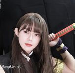 长很像阿朱的超高颜值广州TS【桃子吖】与金主女闺蜜啪啪合集