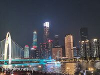 长很像阿朱的超高颜值广州TS【桃子吖】与金主女闺蜜啪啪合集