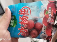 长很像阿朱的超高颜值广州TS【桃子吖】与金主女闺蜜啪啪合集