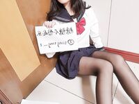 性感清純學妹〖糖糖不想起床〗性感私拍 日常記錄