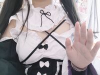 Twitter萝莉〖小埋长不高〗可爱私拍，奶油肌肤挺乳粉穴在外是老师同学眼中的乖乖女在家是小母狗