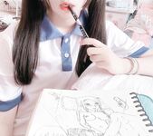 Twitter萝莉〖小埋长不高〗可爱私拍，奶油肌肤挺乳粉穴在外是老师同学眼中的乖乖女在家是小母狗