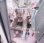 Twitter萝莉〖小埋长不高〗可爱私拍，奶油肌肤挺乳粉穴在外是老师同学眼中的乖乖女在家是小母狗