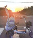 Twitter萝莉〖小埋长不高〗可爱私拍，奶油肌肤挺乳粉穴在外是老师同学眼中的乖乖女在家是小母狗