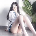 The most beautiful girl with 210,000 followers on Twitter squirts the Loli Princess [Rabbit Loves Squirting]. Subscribe to private photos, and she can be salty or sweet in various uniforms and expose props Ziwei outdoors in front of people.