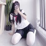 The most beautiful girl with 210,000 followers on Twitter squirts the Loli Princess [Rabbit Loves Squirting]. Subscribe to private photos, and she can be salty or sweet in various uniforms and expose props Ziwei outdoors in front of people.