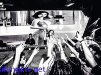 [คนดังรั่วไหล] ผู้มีชื่อเสียงทางอินเทอร์เน็ตแถวที่ 18 [เจียงเหวินซาน] มีเซ็กส์กับสปอนเซอร์ทางการเงินของเธอในโรงแรม เธอมีเพลงต้นฉบับอยู่สองสามเพลงและงานประจำวันของเธอคือการฝังเข็มในไนท์คลับ