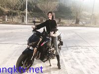 [คนดังรั่วไหล] ผู้มีชื่อเสียงทางอินเทอร์เน็ตแถวที่ 18 [เจียงเหวินซาน] มีเซ็กส์กับสปอนเซอร์ทางการเงินของเธอในโรงแรม เธอมีเพลงต้นฉบับอยู่สองสามเพลงและงานประจำวันของเธอคือการฝังเข็มในไนท์คลับ