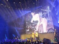 [คนดังรั่วไหล] ผู้มีชื่อเสียงทางอินเทอร์เน็ตแถวที่ 18 [เจียงเหวินซาน] มีเซ็กส์กับสปอนเซอร์ทางการเงินของเธอในโรงแรม เธอมีเพลงต้นฉบับอยู่สองสามเพลงและงานประจำวันของเธอคือการฝังเข็มในไนท์คลับ