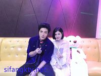 [คนดังรั่วไหล] ผู้มีชื่อเสียงทางอินเทอร์เน็ตแถวที่ 18 [เจียงเหวินซาน] มีเซ็กส์กับสปอนเซอร์ทางการเงินของเธอในโรงแรม เธอมีเพลงต้นฉบับอยู่สองสามเพลงและงานประจำวันของเธอคือการฝังเข็มในไนท์คลับ