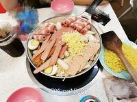 Twitter ロリータ〖YunaNic02〗彼女は幼い頃から父親に似ていて、外では教師やクラスメートから見れば良い子ですが、家ではちょっとビッチです。