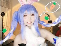 Twitter Lolita [Yinglili] เทพธิดาแห่งความงามที่ดีที่สุดดูภายนอกค่อนข้างเงียบสงบ แต่เธอก็มีความเจ้าชู้เป็นการส่วนตัว และส่วนที่เป็นสีชมพูของเธอก็ล้อเล่นกับพร็อพไมร์เทิลสีม่วง