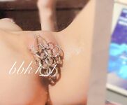 เทพธิดาแห่งความงามที่ตัดกันอันดับต้น ๆ 〖bbk1_1〗เล่นกับหีตัวน้อยโดยไม่มีบรรทัดล่างใด ๆ ผู้หญิงเลวตัวน้อยที่มีรูปร่างเหมือนมนุษย์บริสุทธิ์มีเพศสัมพันธ์ที่ดุร้ายด้วยอุปกรณ์ประกอบฉากขนาดใหญ่ Ziwei และเต็มไปด้วยของเหลวในช่องคลอด