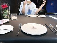 可御姐可萝莉顶级女神〖姜兔兔〗你的女神我的母狗~小母狗越是被羞辱越喜欢，被大鸡巴爸爸顶穿