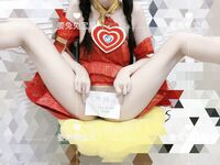 可御姐可萝莉顶级女神〖姜兔兔〗你的女神我的母狗~小母狗越是被羞辱越喜欢，被大鸡巴爸爸顶穿