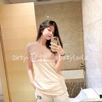 Koleksi pemandangan Dirty Laura, wanita cantik itu