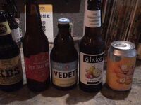 推特顶级身材露出狂人少女嫩妹【Smaxskin】私拍，宜家全裸露出母狗式调教啪啪啪无套内射无毛嫩穴