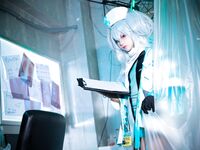 G44 จะไม่ได้รับบาดเจ็บ - NO.99 ฟลอเรน สามเซ็ต