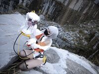 G44不會受傷 - NO.82 快要壞掉的八音盒 小花