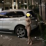 何千人もの人々が、個人的に撮影された Twitter の最高の巨乳で脚の長い女性 [Freya] を購入したいと考えています。彼女は公園や地下鉄で露出され、胸が脱げるまでセックスパートナーに犯されました。