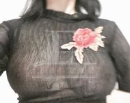 何千人もの人々が、個人的に撮影された Twitter の最高の巨乳で脚の長い女性 [Freya] を購入したいと考えています。彼女は公園や地下鉄で露出され、胸が脱げるまでセックスパートナーに犯されました。