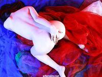 日月超美氣質女神【阿歡】內部超大尺度 各種特寫（2）