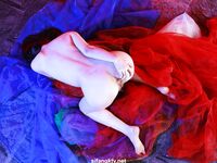 日月超美氣質女神【阿歡】內部超大尺度 各種特寫（2）