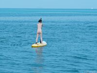 รูปถ่ายของนางแบบสีแดง Xiweisha Motegi Kiko ขณะเดินทางในภูเก็ตเปิดเผยรูปถ่ายของเธอ (7)