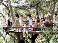 Kieisha Kiko Benimo Mogi Fuyoshijima Travel Beat Exposure Hana Gore (3)