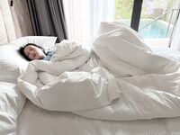 โมเตกิ กิโกะ นางแบบสีแดง Xiweisha ทริปภูเก็ต เผยภาพเบื้องหลัง (1)