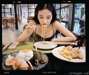 โมเตกิ กิโกะ นางแบบสีแดง Xiweisha ทริปภูเก็ต เผยภาพเบื้องหลัง (1)