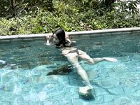 โมเตกิ กิโกะ นางแบบสีแดง Xiweisha ทริปภูเก็ต เผยภาพเบื้องหลัง (2)