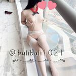 推特上海高颜值S级名媛【可乐姐姐】福利私拍，剃完毛道具紫薇玩的不亦乐乎与富二代交合淫叫不停