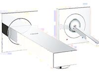 트위터의 유럽 및 미국 거대 수탉 마스터 [BBB 삼촌]과 비교할 때 수탉은 소녀의 팔뚝만큼 두껍고 수탉에 유명한 시계를 착용 한 소녀는 오쟁이 진 남편 노예와 함께 움찔합니다.