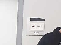 트위터의 유럽 및 미국 거대 수탉 마스터 [BBB 삼촌]과 비교할 때 수탉은 소녀의 팔뚝만큼 두껍고 수탉에 유명한 시계를 착용 한 소녀는 오쟁이 진 남편 노예와 함께 움찔합니다.